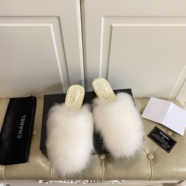 Chanel Hairy slippers 001 (2021)