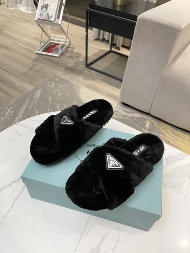 Prada Hairy slippers 0011 (2021)