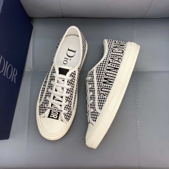 Dior Single shoes Men Shoes 0015 (2021）