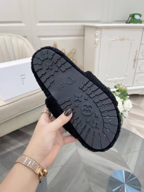 Dior Hairy slippers 001（2021）