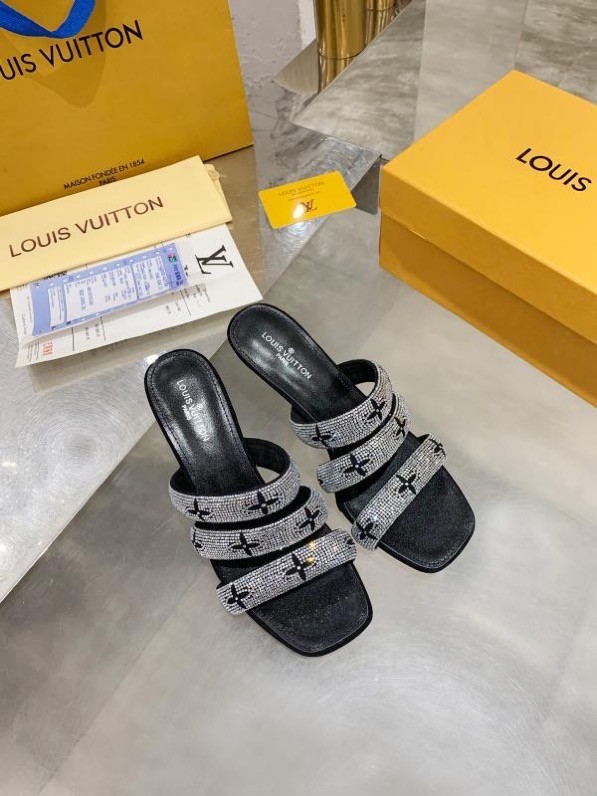LV Slipper Women Shoes 0061（2021）