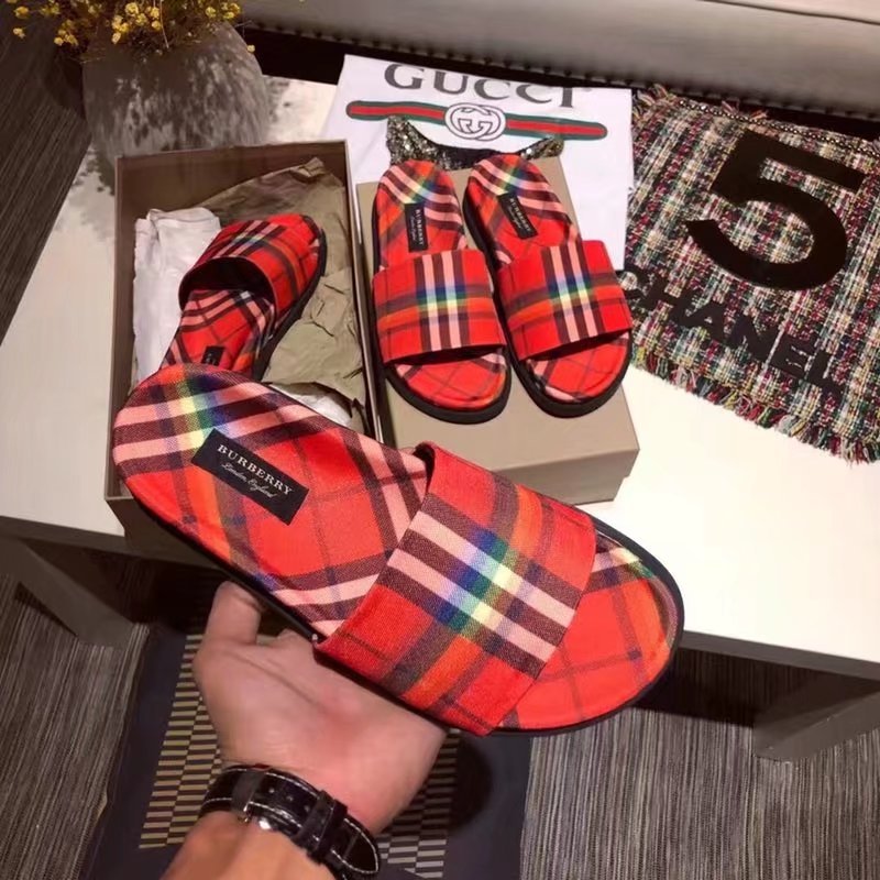 Burberry Slipper Women Shoes 002
