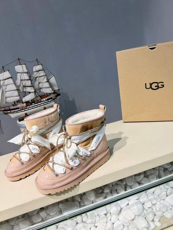 UGG Short Boost Women Shoes 0054 (2021)