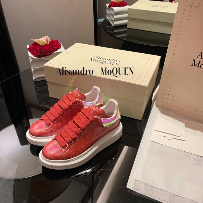 Super High End Alexander McQueen Men And Women Shoes 0047 (2021)