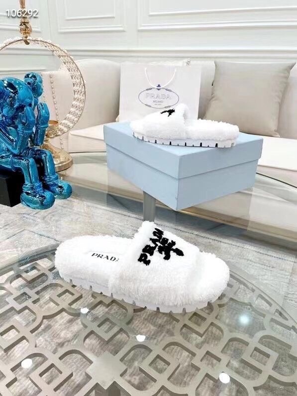 Prada Hairy slippers 004 (2021)