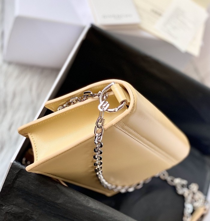 Givenchy Super High End Handbag 0048（2022）