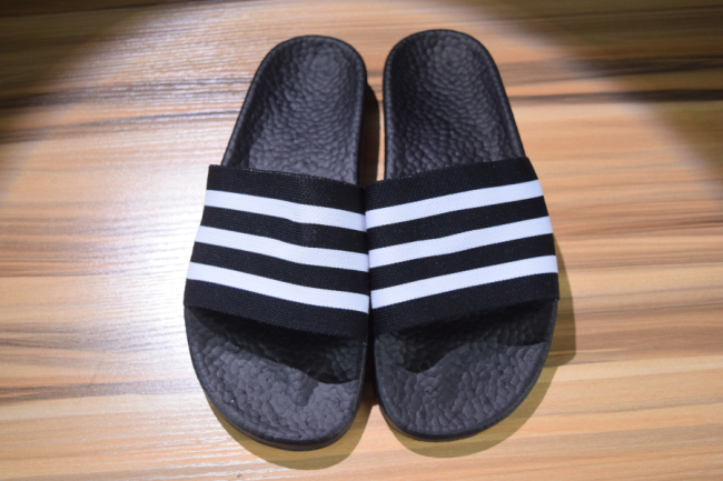 Yeezy Slippers Men Shoes 004