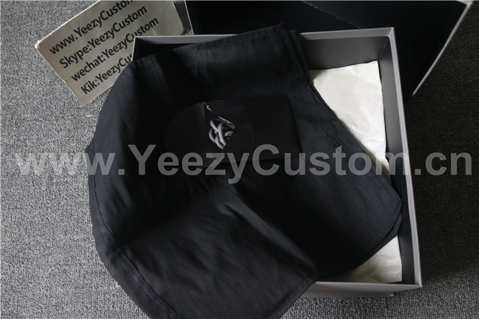 Authentic Adidas Yeezy Boost 750 Grey Gum