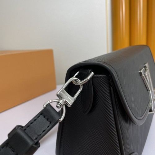 Louis Vuitton Handbags 0022 (2022)