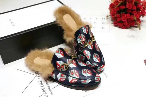 Gucci Hairy slippers 0030