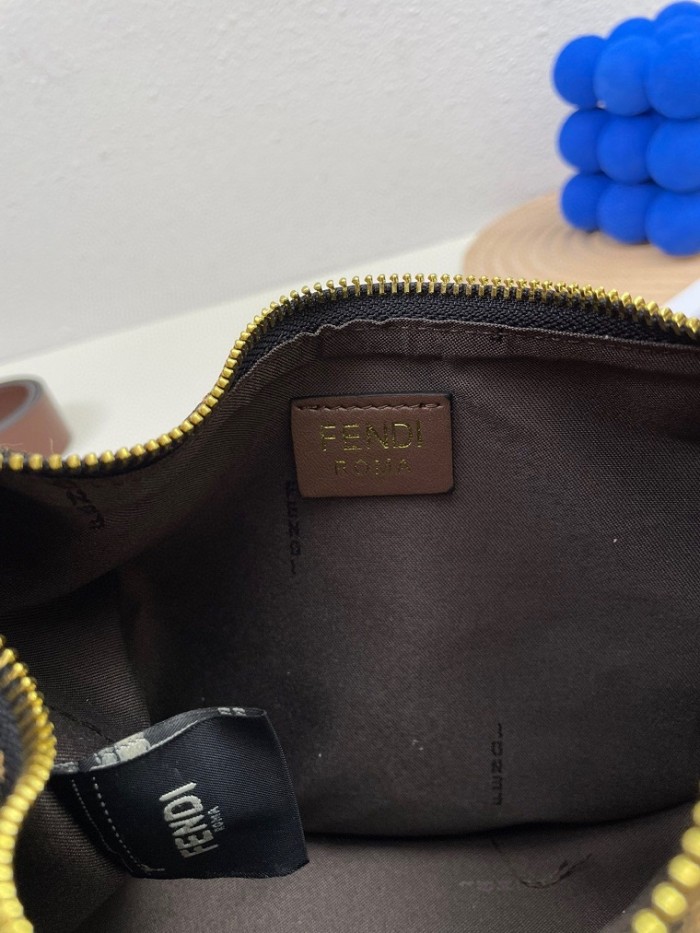 Fendi Handbag 0011（2022）