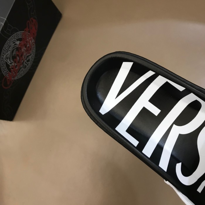 Versace Slippers Men Shoes 004（2021）