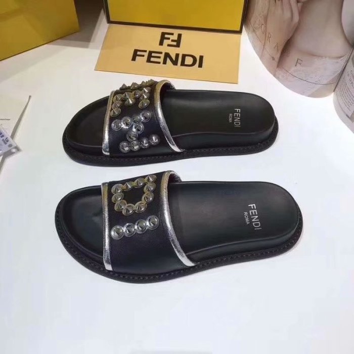 Fendi Slipper Women Shoes 0014