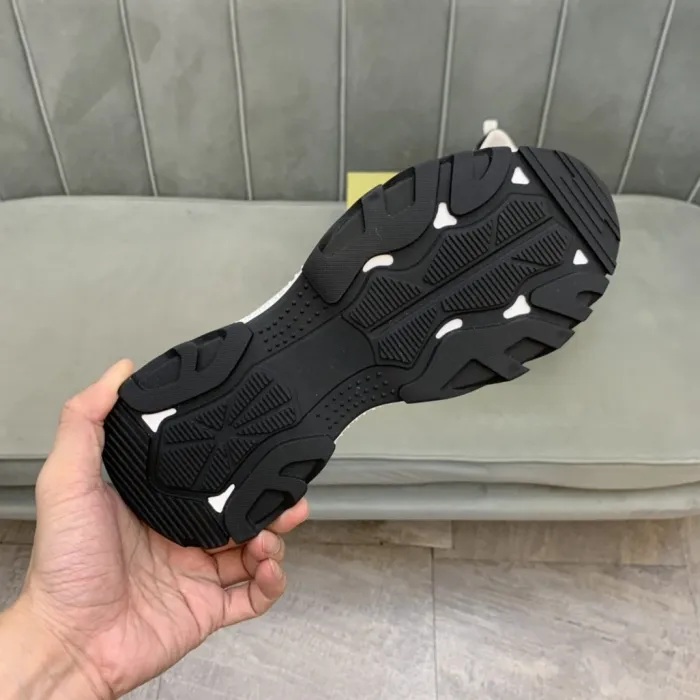 Burberry Designer Men Shoes 007 (2021)