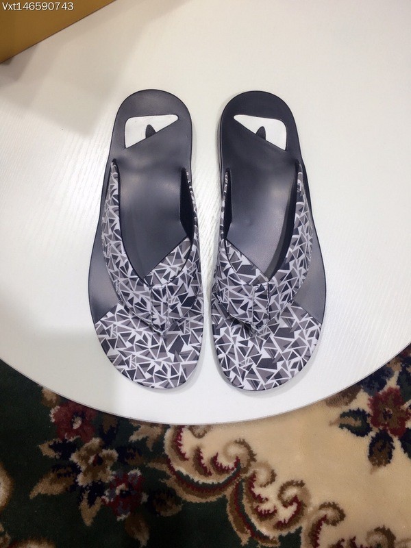 Fendi Slipper Men Shoes 004