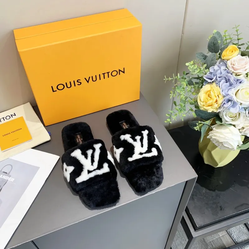 LV Hairy slippers 0037 (2021)