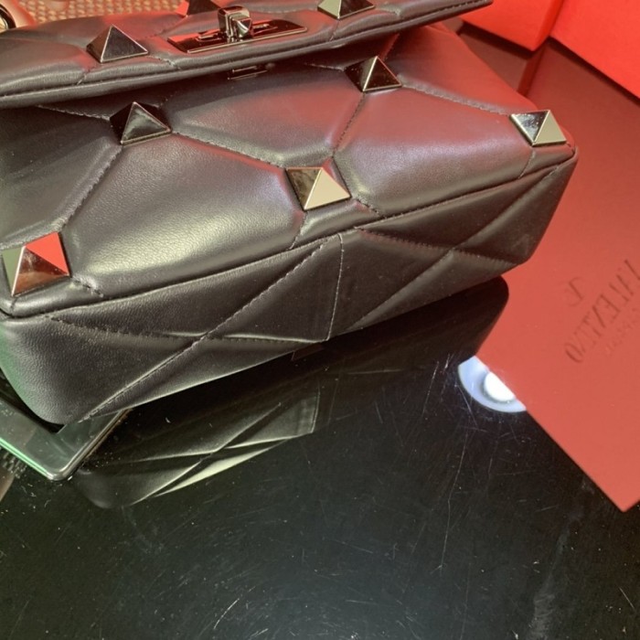 Valentino Super High End Handbags 0023（2022）