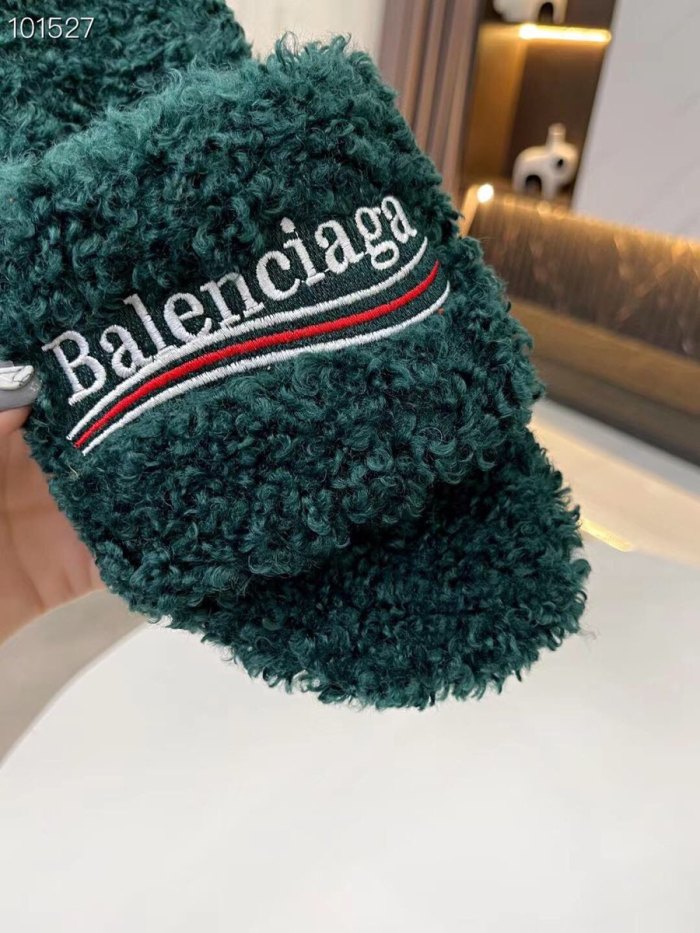 Balenciaga Hairy slippers 005（2021）
