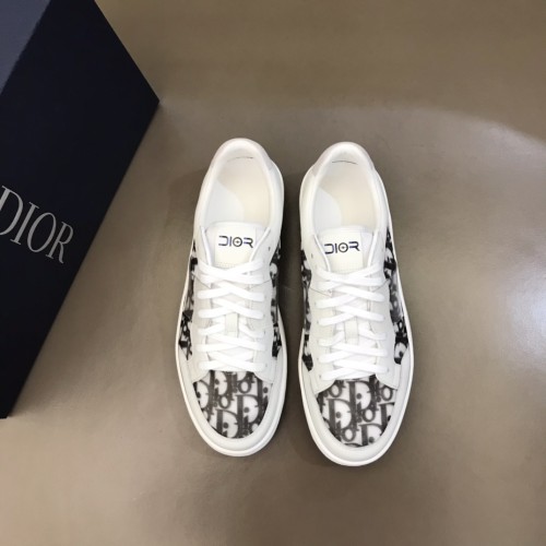 Dior Single shoes Men Shoes 004 (2021）