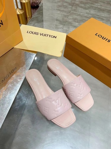 LV Slipper Women Shoes 009（2021）