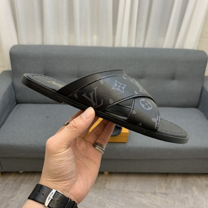LV Slipper men Shoes 0072（2021）