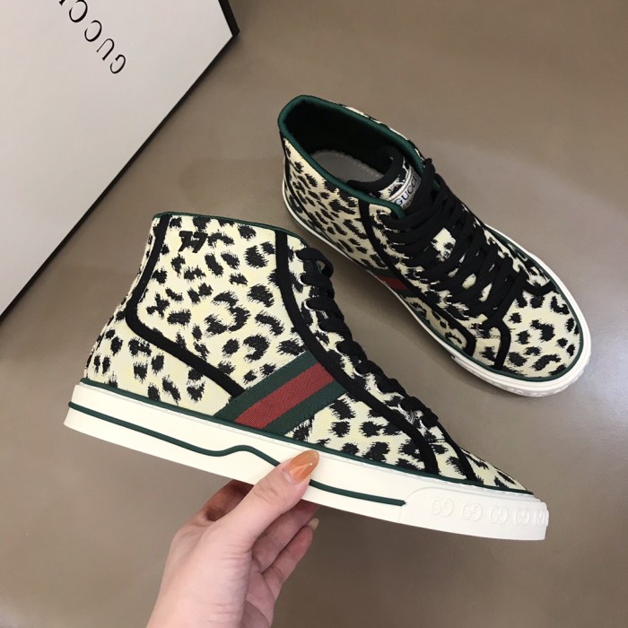 Gucci Short Boost Women Shoes 002 (2021)