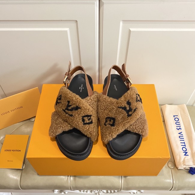 LV Hairy slippers 0042 (2021)