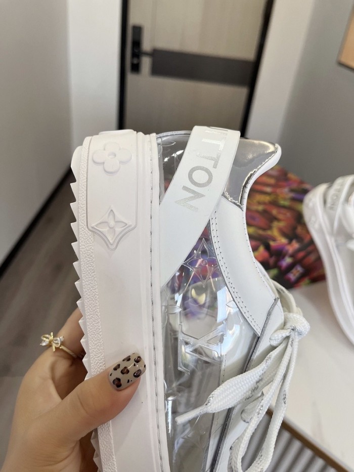 LV Single shoes Women Shoes 006 (2022）