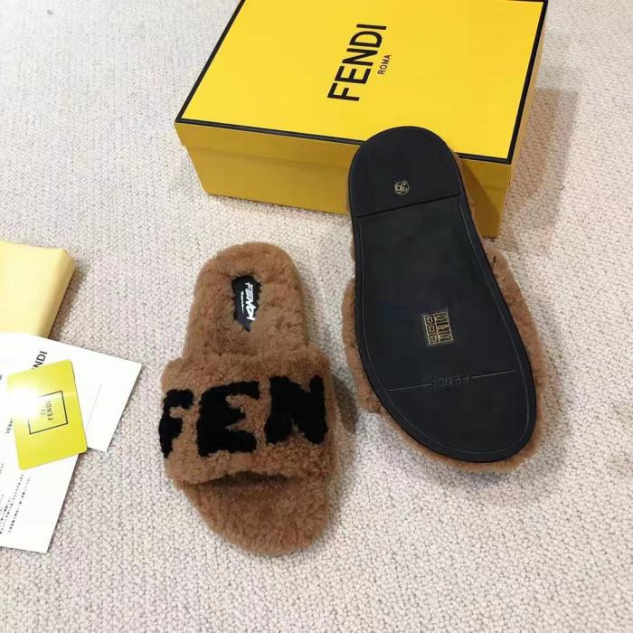 Fendi Hairy slippers 003（2021）