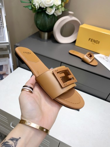Fendi Slippers Women Shoes 0031（2021）
