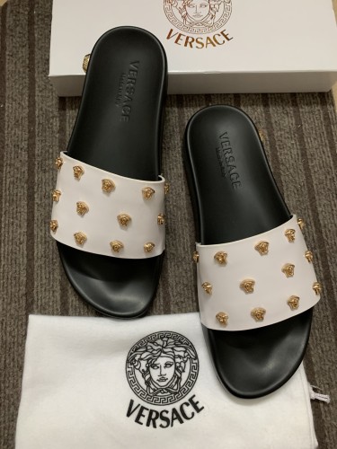 Versace Slippers Women Shoes 0020（2021）