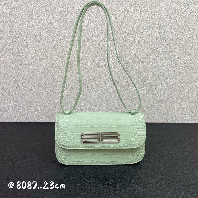 Burberry Handbags 002 (2022)