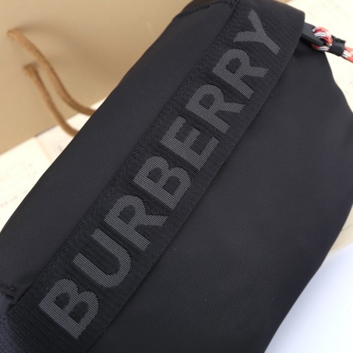 Burberry Fanny Pack 004 (2022)