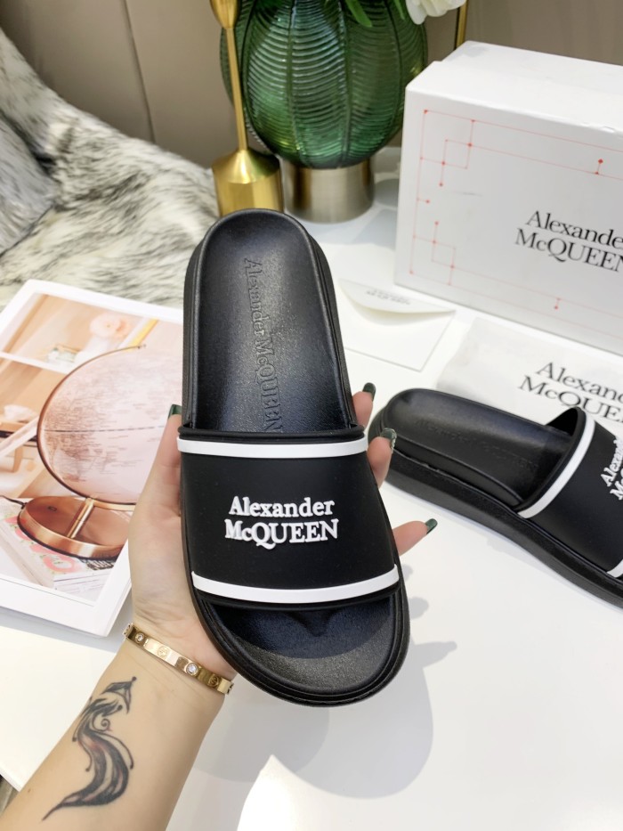 Alexander McQueen Slipper men Shoes 0027（2021）