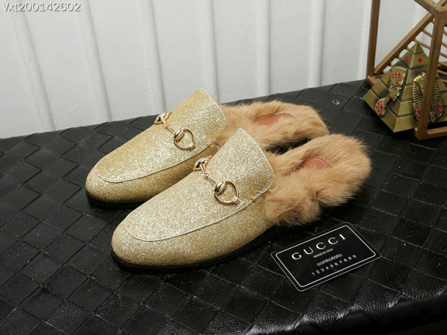 Gucci Hairy slippers 007