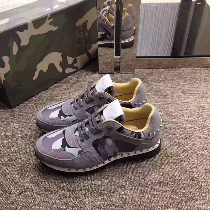 Valentino Studded Suede & Nylon Men and Women Sneakers-016