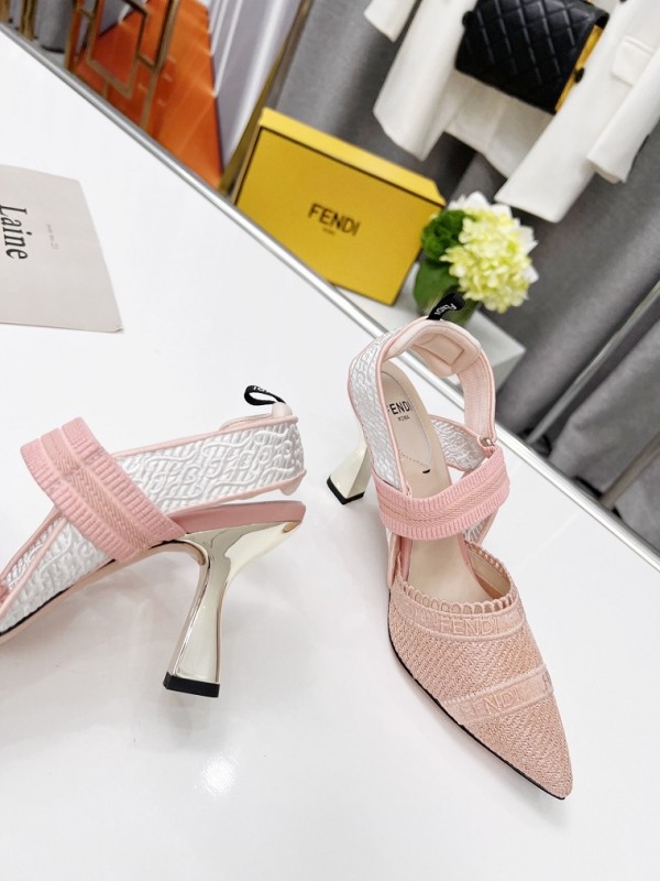 Fendi Slippers Women Shoes 0018（2022）