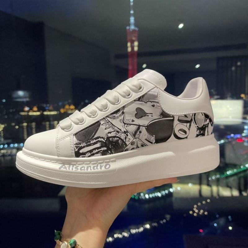 Super High End Alexander McQueen Men And Women Shoes 0036 (2021)