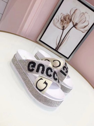 Gucci Slipper Women Shoes 00137