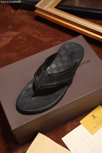 LV Slipper Men Shoes 0037