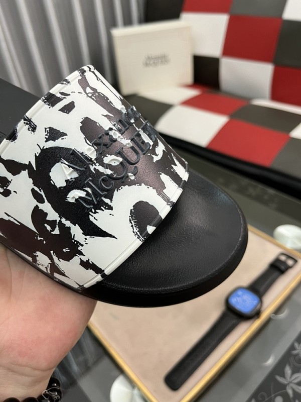 Alexander McQueen slipper 0019 (2022)