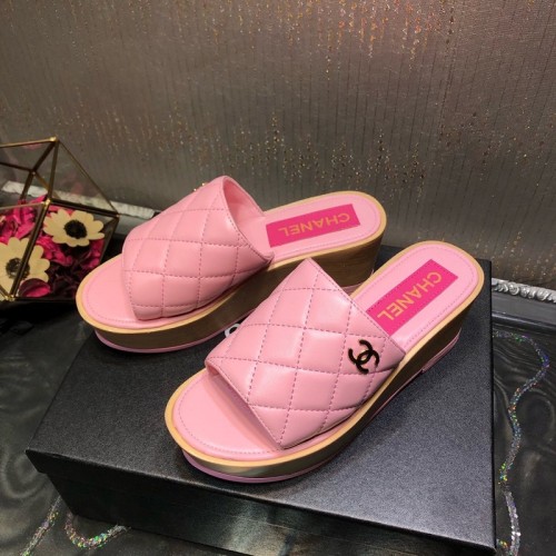 Chanel Slippers Women shoes 009 (2022)