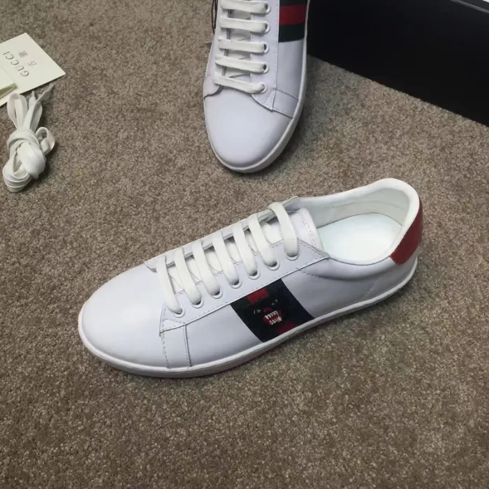 Super High End Gucci Men And Women Shoes-0042