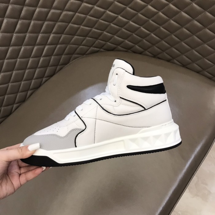 Valentino Short Boost Men Shoes 005（2021）