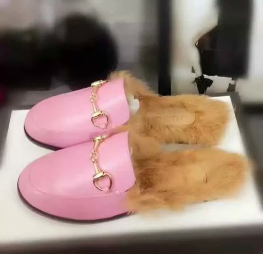 Gucci Hairy slippers 0037