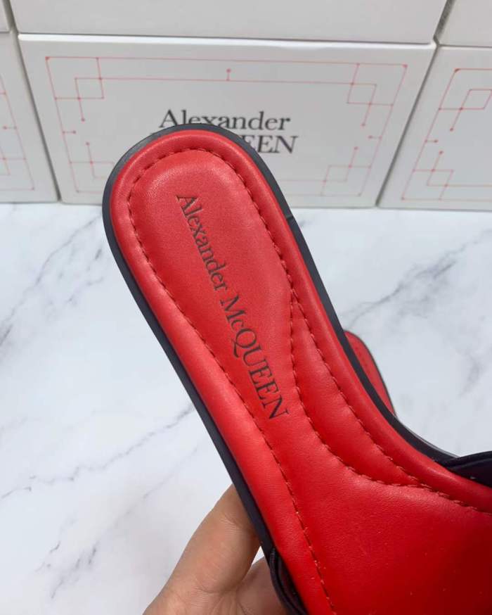 Alexander McQueen Slipper men Shoes 0020（2021）