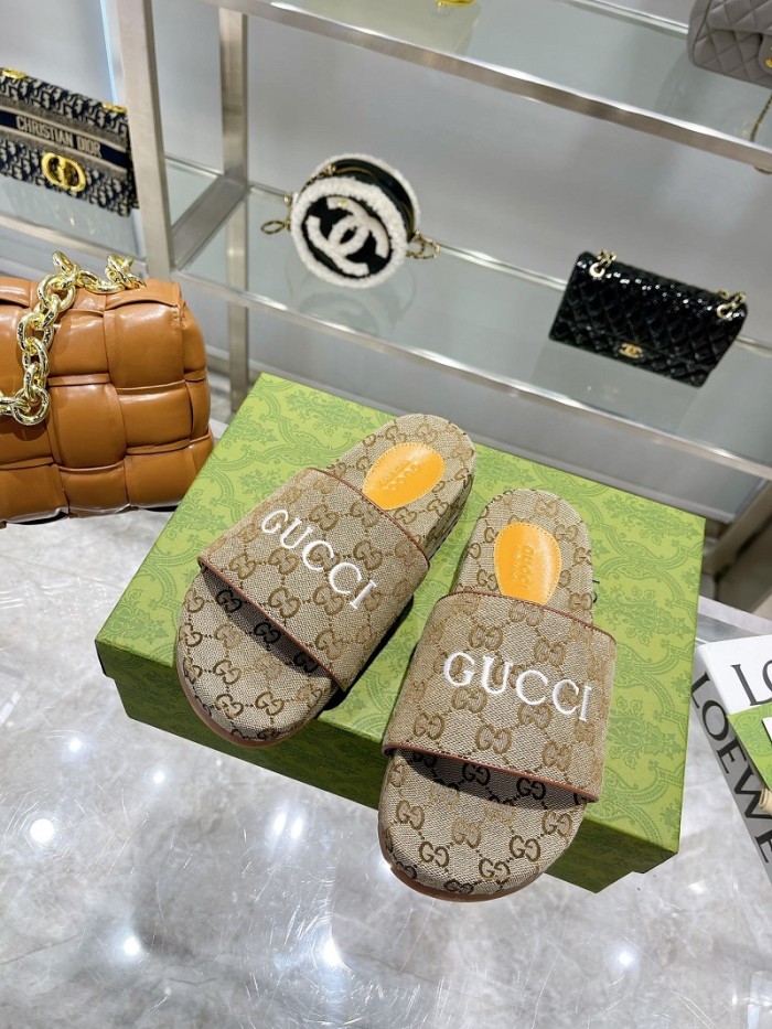 Gucci Slipper Women Shoes 0010（2022）