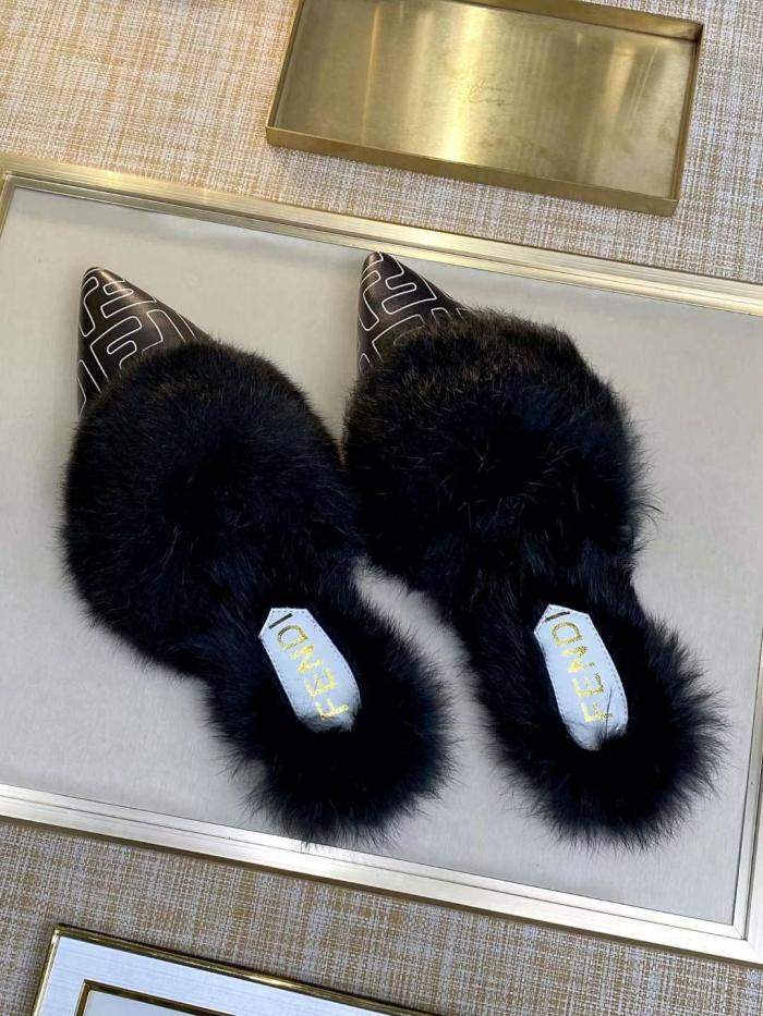 Fendi Hairy slippers 005 (2021)