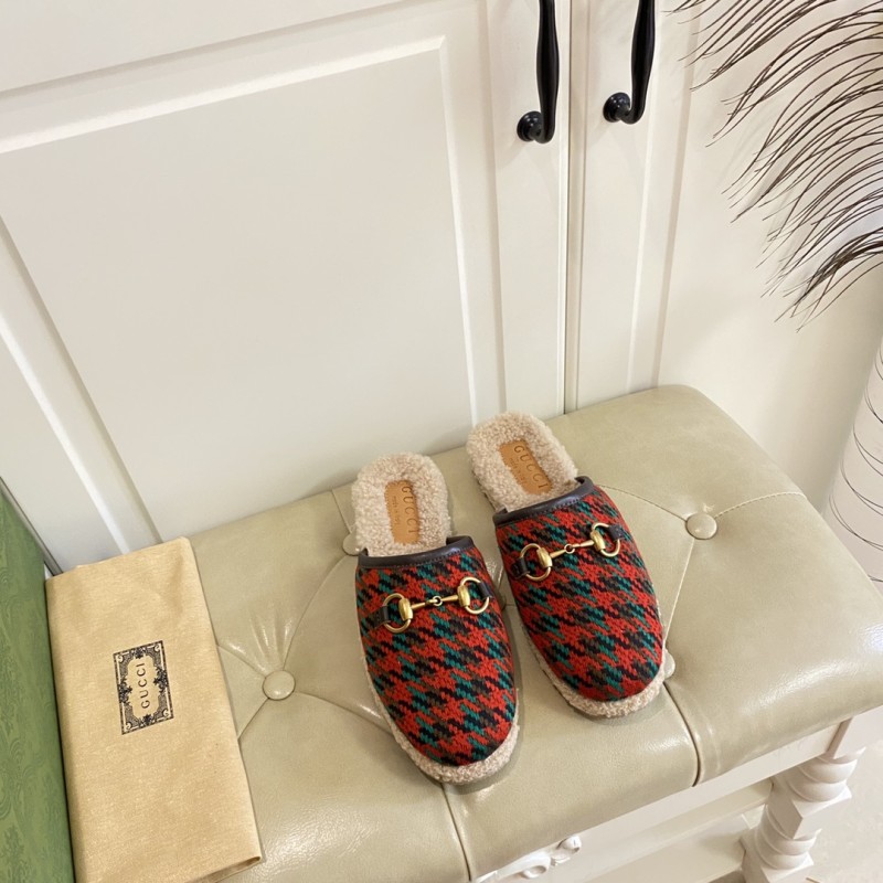 Gucci Hairy slippers 005（2021)