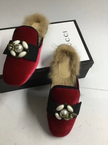 Gucci Hairy slippers 0018